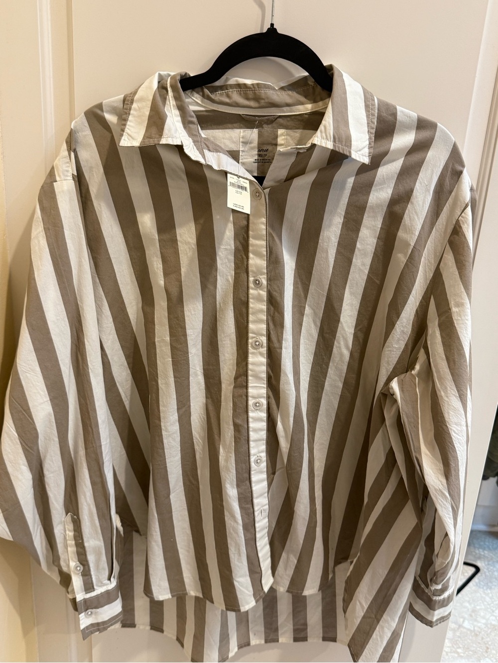 American eagle button up shirt